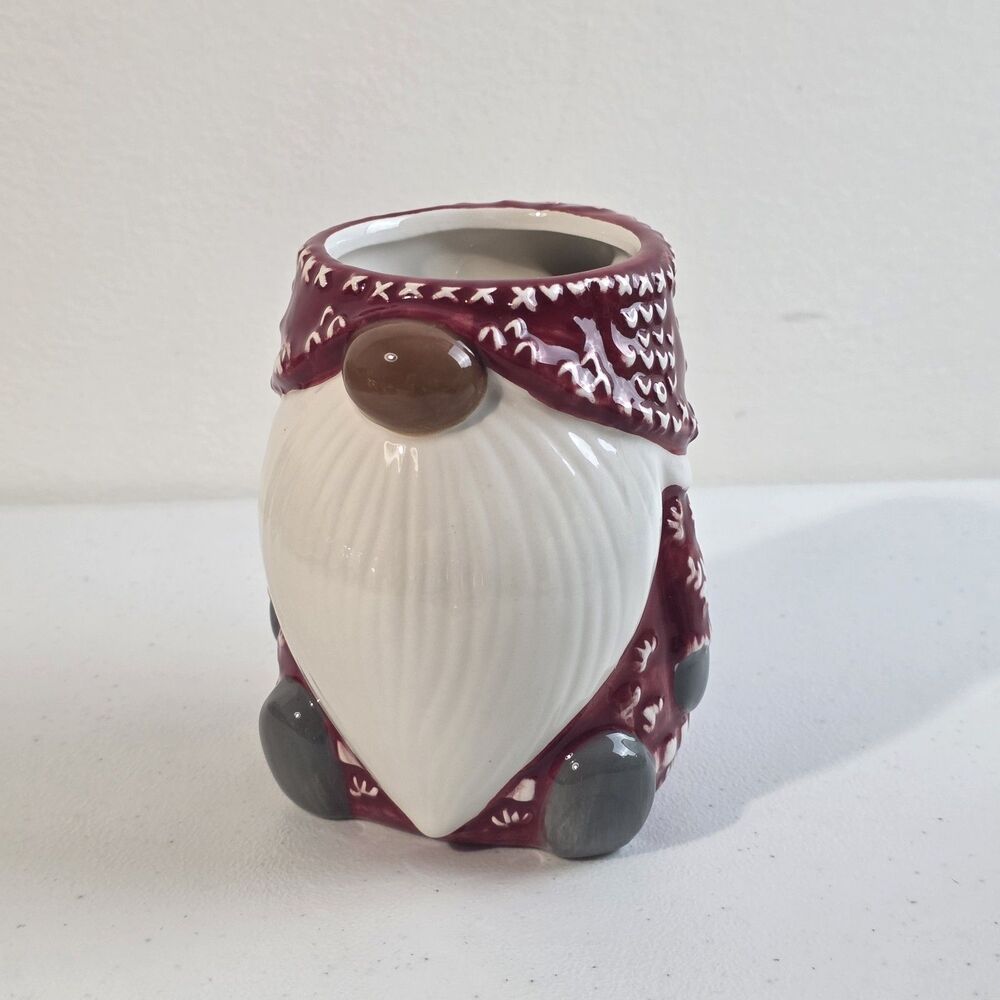 Pottery Barn Christmas Festive Red Sweater GNOME Shaped Mug 13oz EUC Coffee Cup